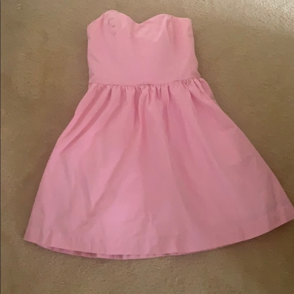 Pink seersucker Lilly Dress - Picture 2 of 5